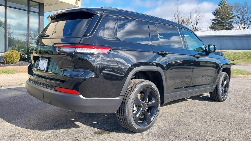 new 2025 Jeep Grand Cherokee L car, priced at $41,175