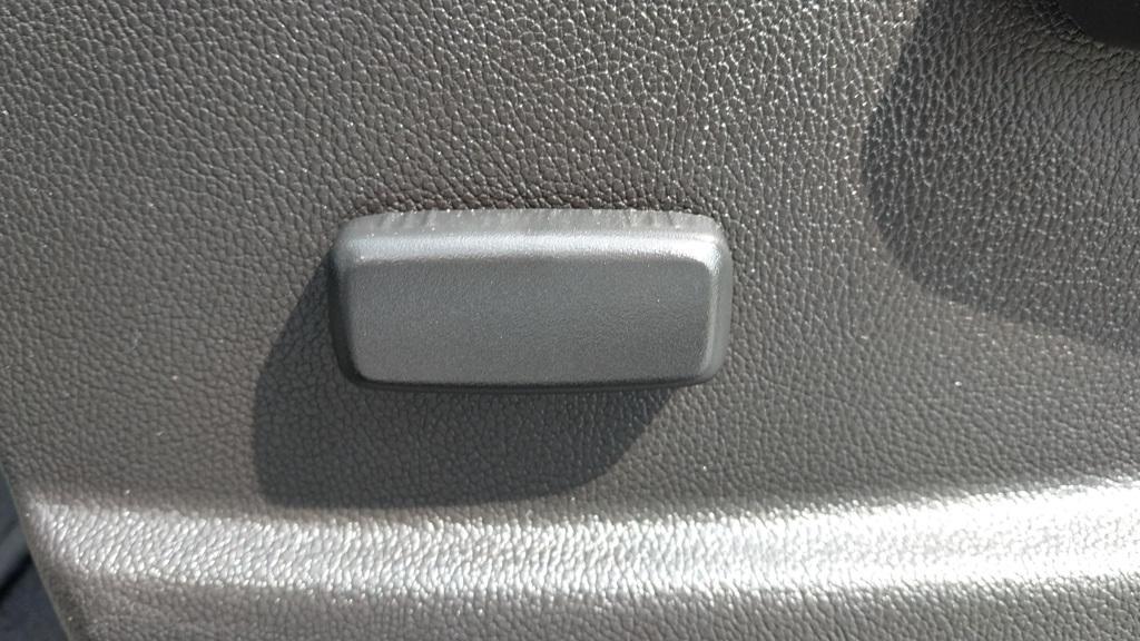 used 2021 Chevrolet Colorado car, priced at $25,875