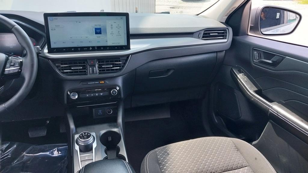 used 2023 Ford Escape car, priced at $22,499