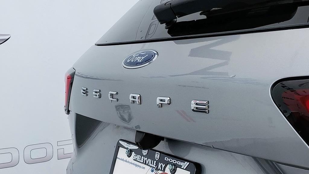 used 2023 Ford Escape car, priced at $22,499