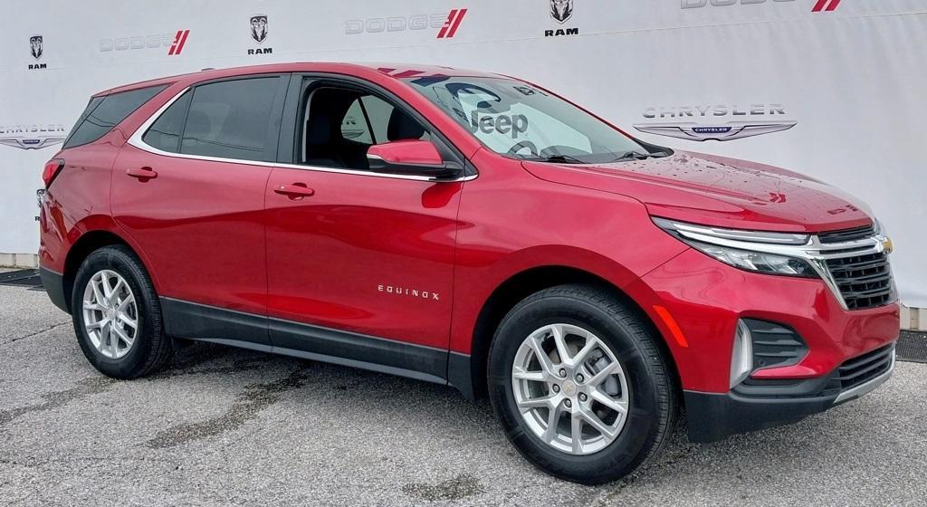 used 2023 Chevrolet Equinox car, priced at $20,999