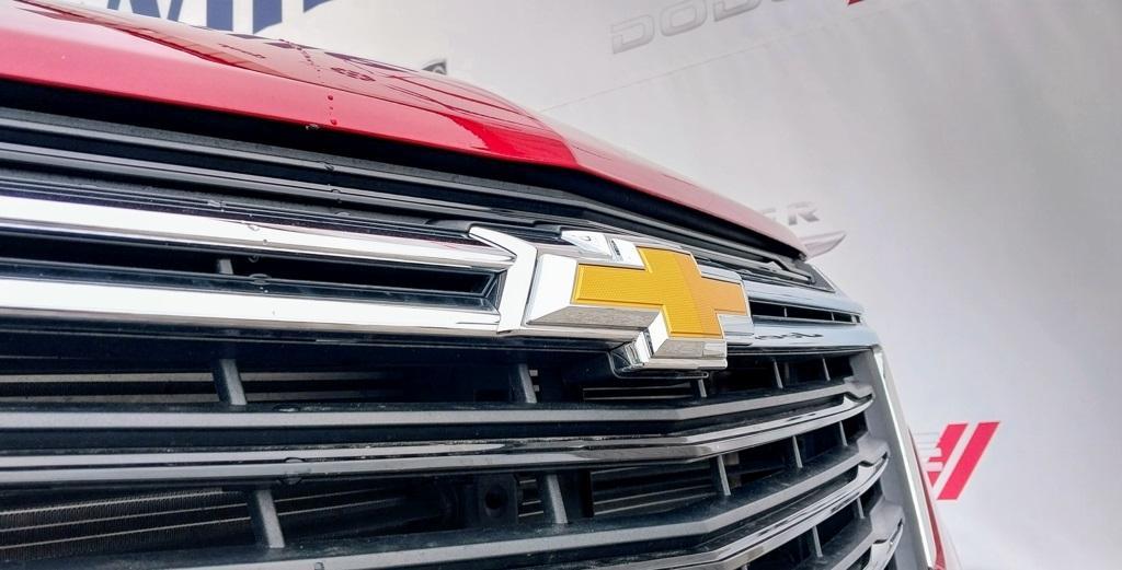 used 2023 Chevrolet Equinox car, priced at $20,999