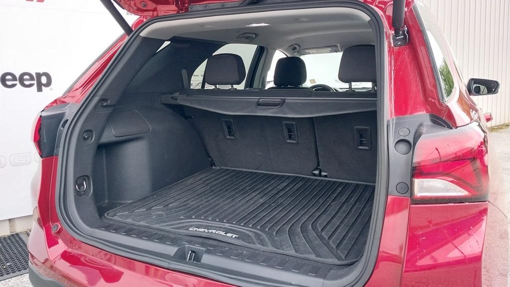used 2023 Chevrolet Equinox car, priced at $20,999