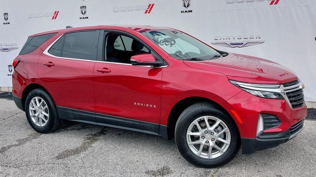 used 2023 Chevrolet Equinox car, priced at $20,999