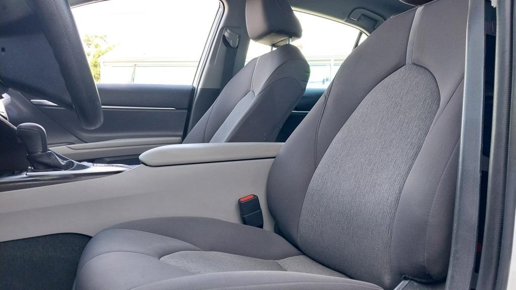 used 2022 Toyota Camry Hybrid car, priced at $23,675