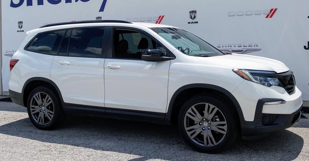 used 2022 Honda Pilot car, priced at $30,997