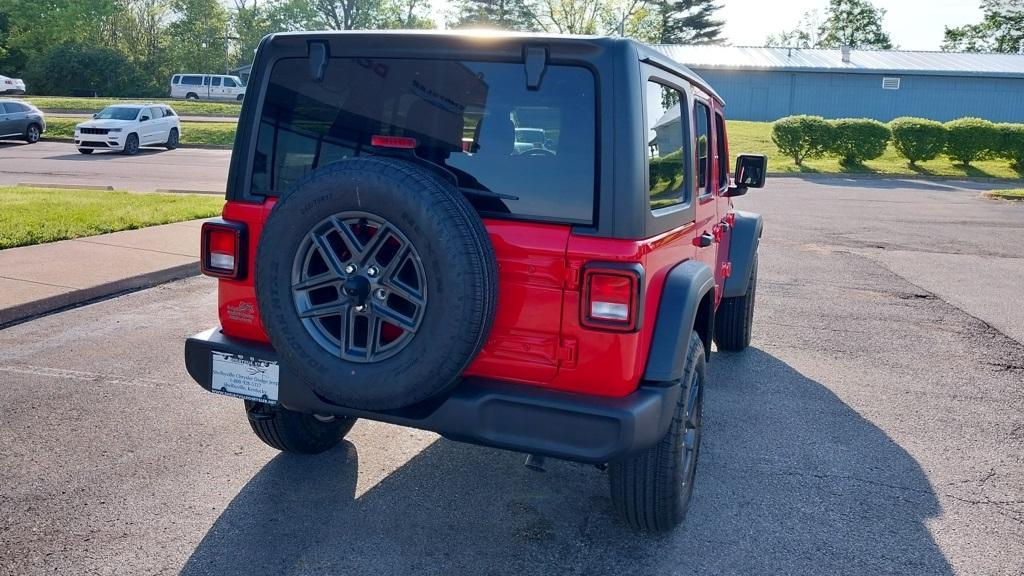 new 2025 Jeep Wrangler car, priced at $44,732