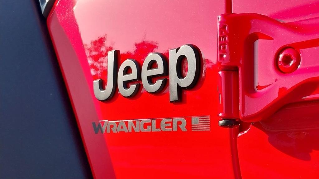 new 2025 Jeep Wrangler car, priced at $44,732