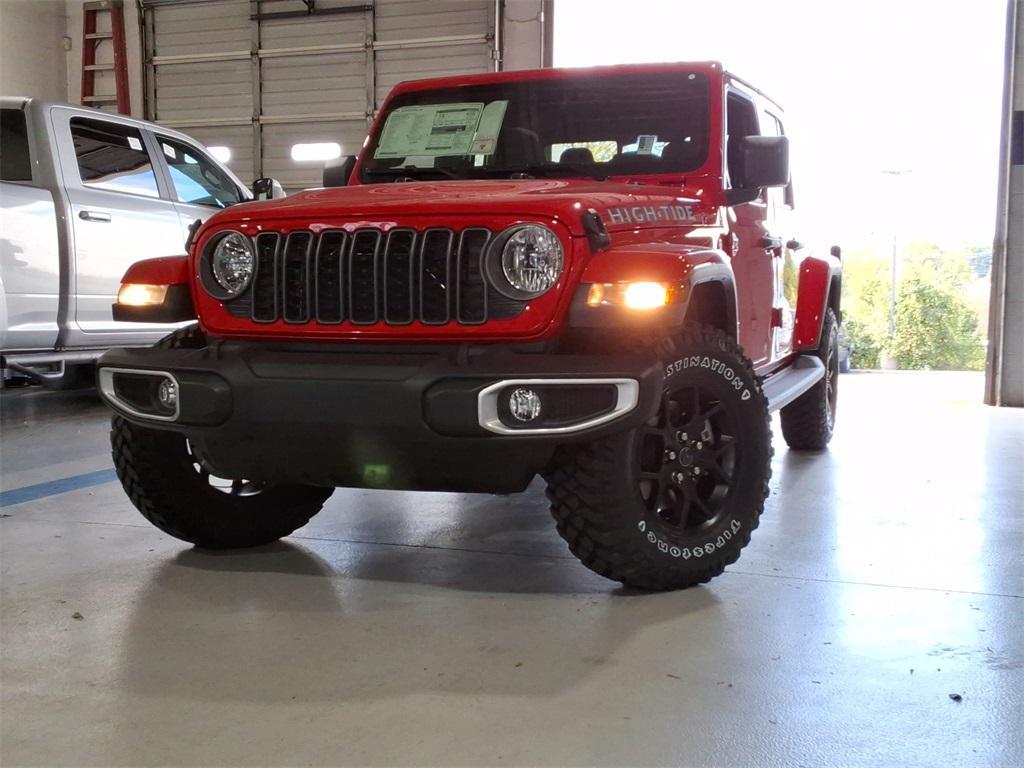 new 2025 Jeep Gladiator car, priced at $40,628