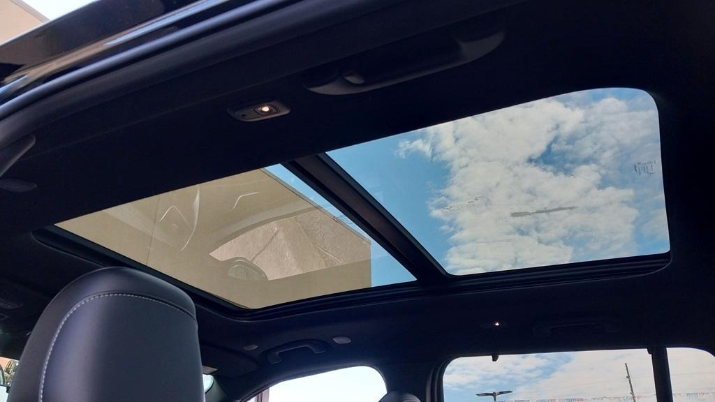 new 2025 Jeep Grand Cherokee car, priced at $48,584