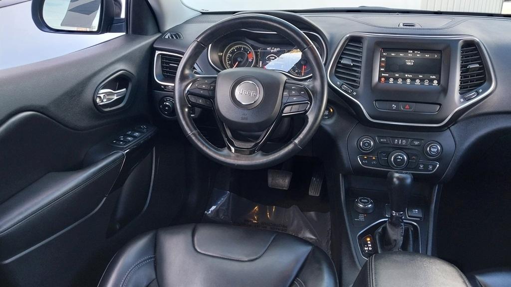 used 2020 Jeep Cherokee car, priced at $18,642