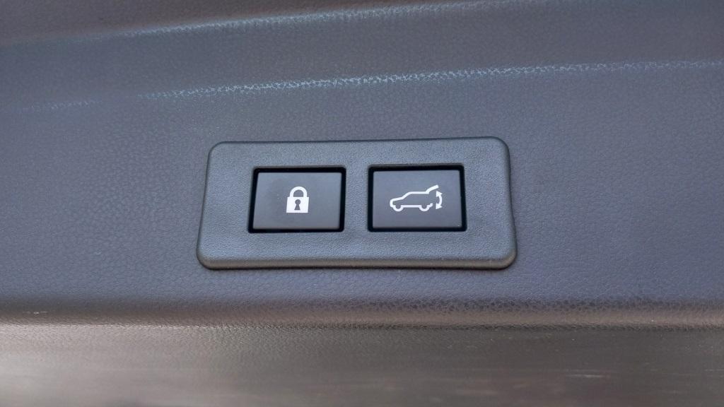used 2022 Subaru Ascent car, priced at $26,994
