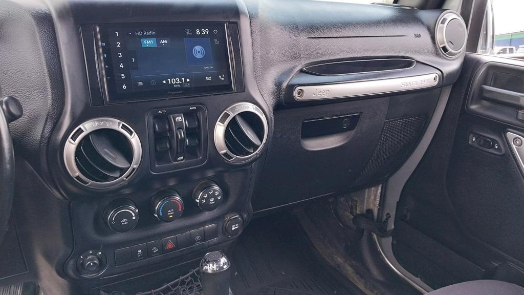 used 2015 Jeep Wrangler Unlimited car, priced at $19,998