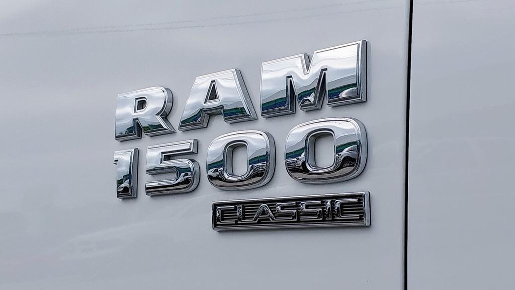 used 2022 Ram 1500 Classic car, priced at $27,767