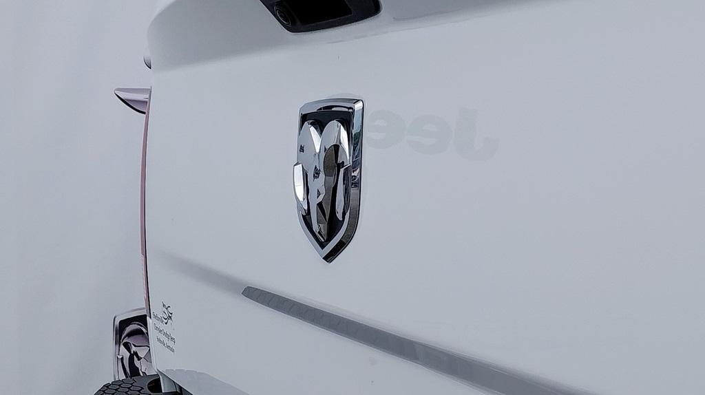 used 2022 Ram 1500 Classic car, priced at $27,767