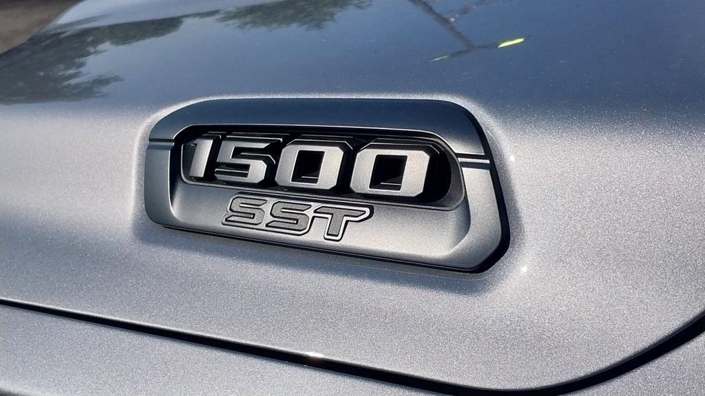 new 2025 Ram 1500 car, priced at $44,925