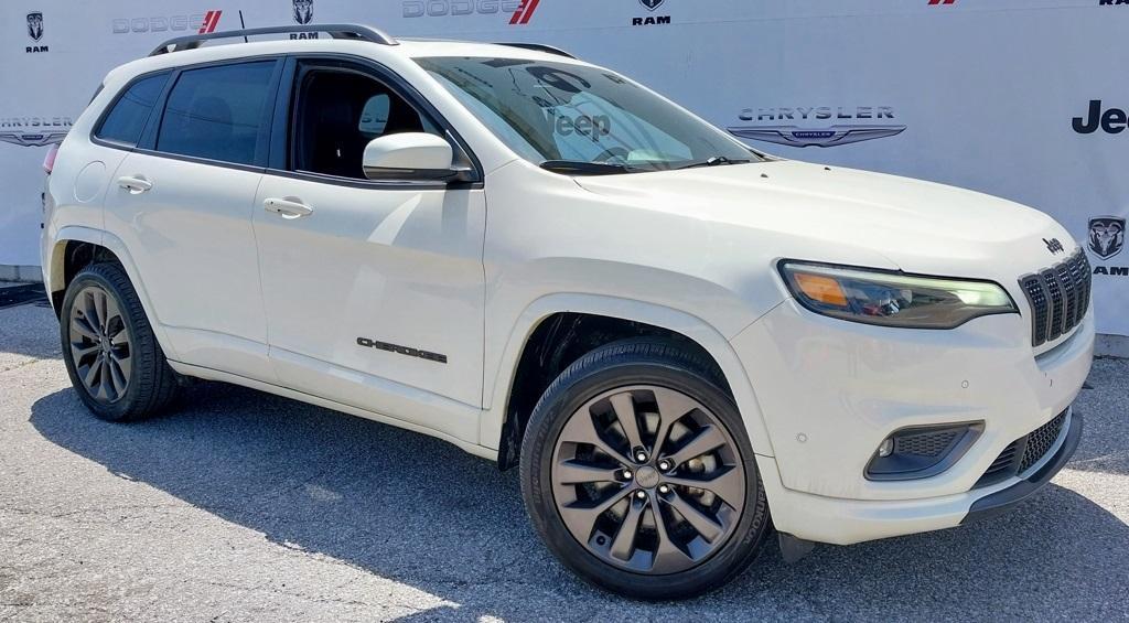 used 2019 Jeep Cherokee car, priced at $18,422