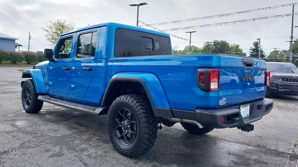 new 2025 Jeep Gladiator car, priced at $40,650
