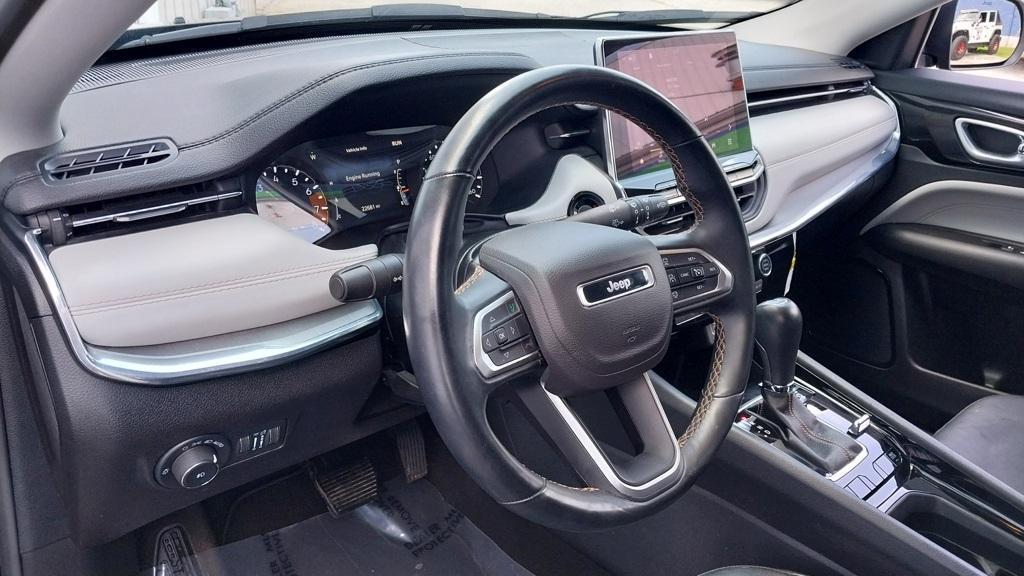 used 2022 Jeep Compass car, priced at $25,999