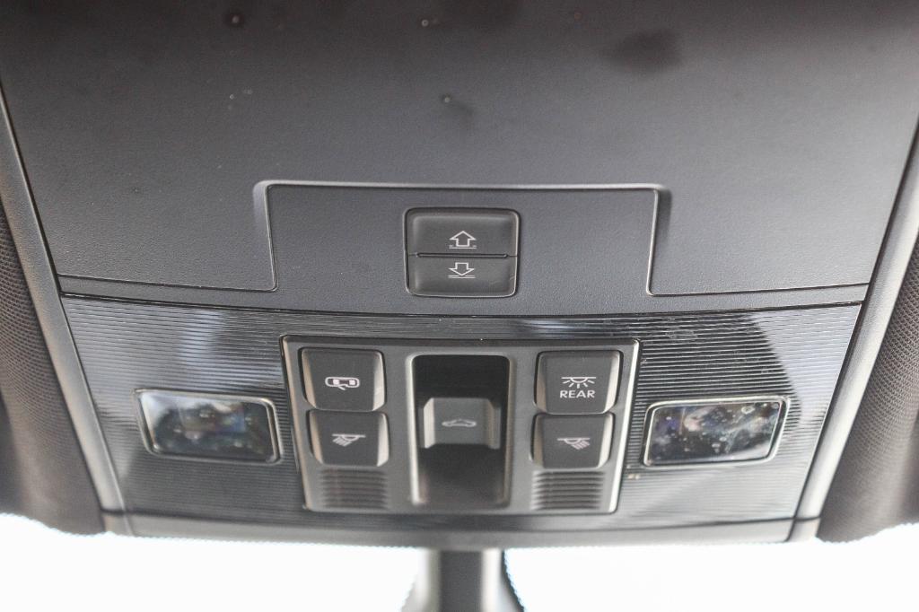 used 2021 Volkswagen Tiguan car, priced at $21,992