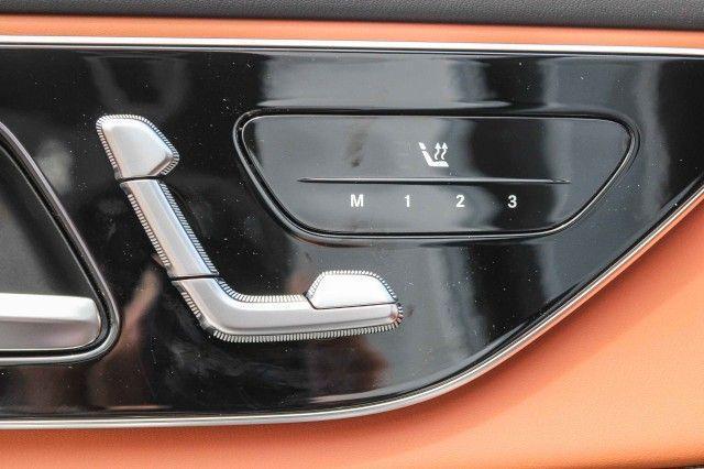new 2025 Mercedes-Benz GLC 300 car, priced at $61,895