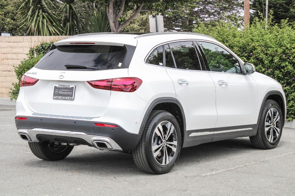 new 2025 Mercedes-Benz GLA 250 car, priced at $45,650