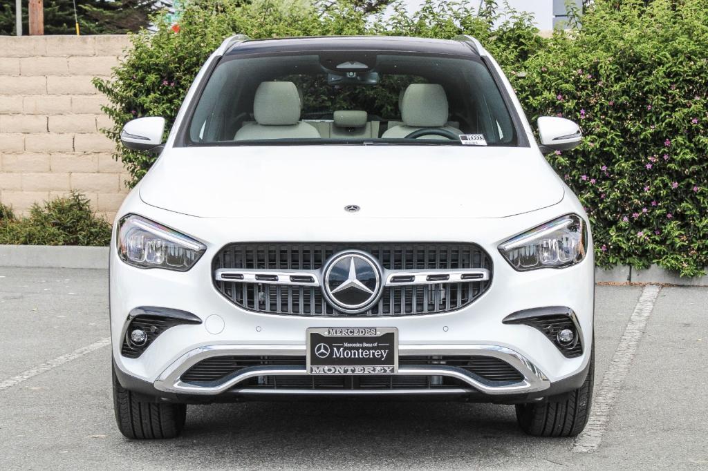 new 2025 Mercedes-Benz GLA 250 car, priced at $45,650