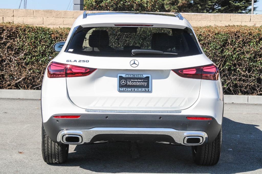 new 2025 Mercedes-Benz GLA 250 car, priced at $45,650