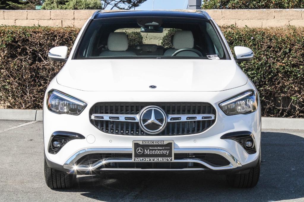 new 2025 Mercedes-Benz GLA 250 car, priced at $45,650