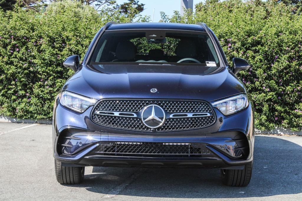 new 2024 Mercedes-Benz GLC 300 car, priced at $58,145