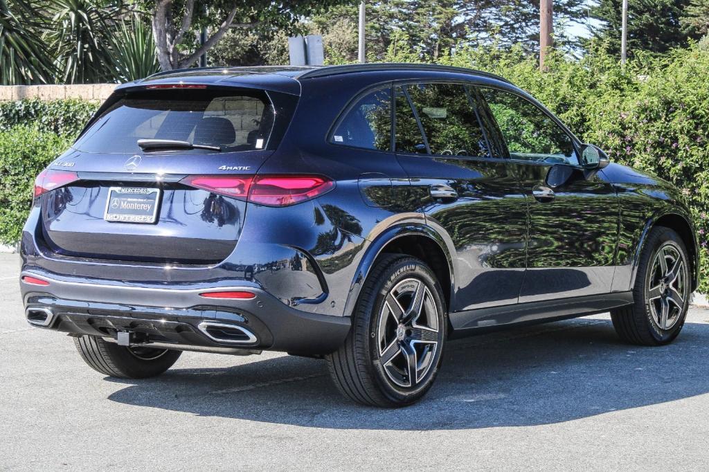 new 2024 Mercedes-Benz GLC 300 car, priced at $58,145