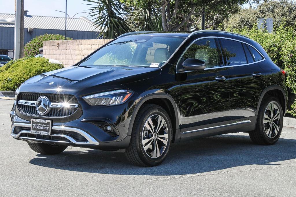 new 2025 Mercedes-Benz GLA 250 car, priced at $48,725