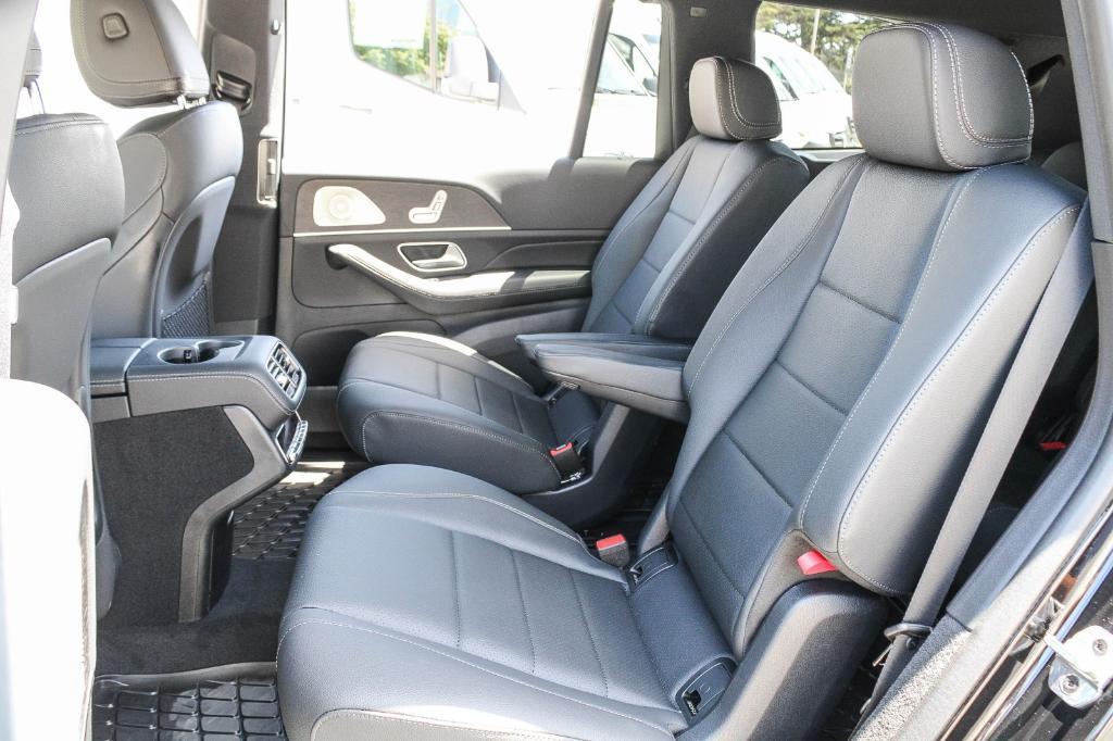 new 2025 Mercedes-Benz GLS 450 car, priced at $91,945