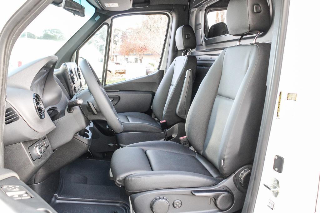 new 2024 Mercedes-Benz Sprinter 2500 car, priced at $68,894