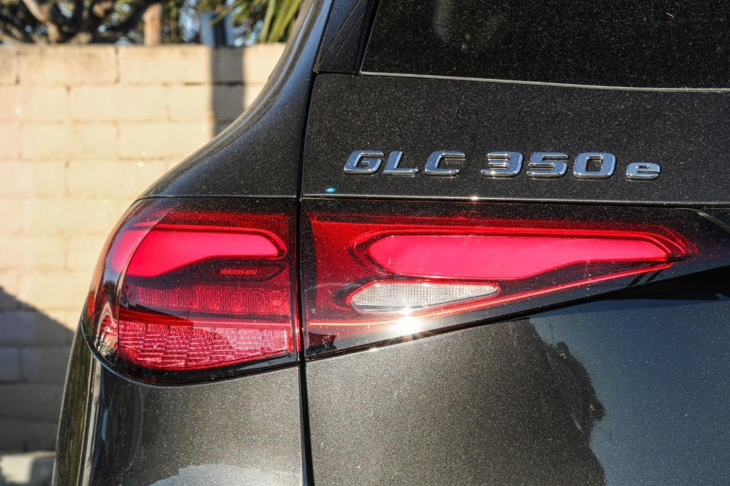 new 2025 Mercedes-Benz GLC 350e car, priced at $66,795