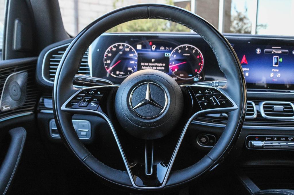 new 2024 Mercedes-Benz GLS 450 car, priced at $89,850