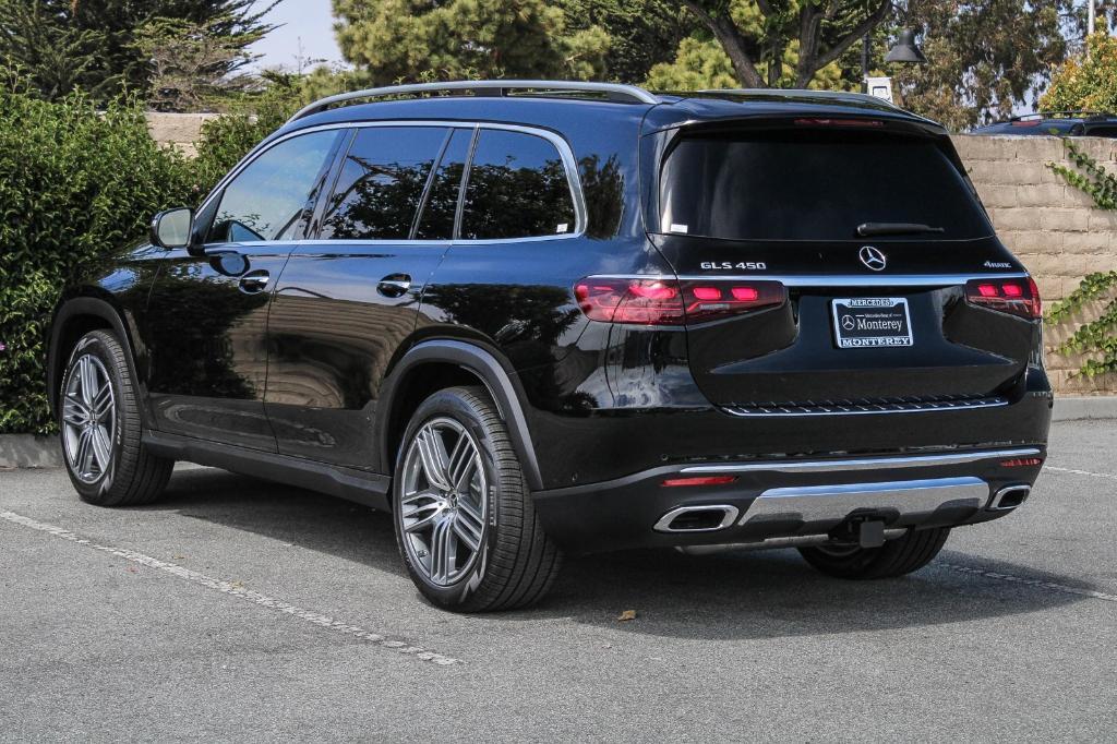 new 2025 Mercedes-Benz GLS 450 car, priced at $91,945