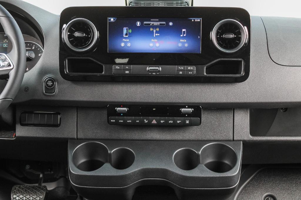 new 2025 Mercedes-Benz Sprinter 2500 car, priced at $73,391