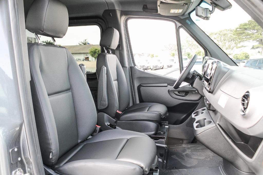 new 2025 Mercedes-Benz Sprinter 2500 car, priced at $73,391