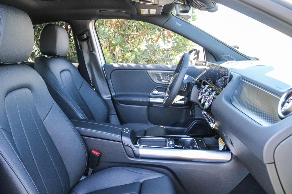 used 2025 Mercedes-Benz GLA 250 car, priced at $41,991