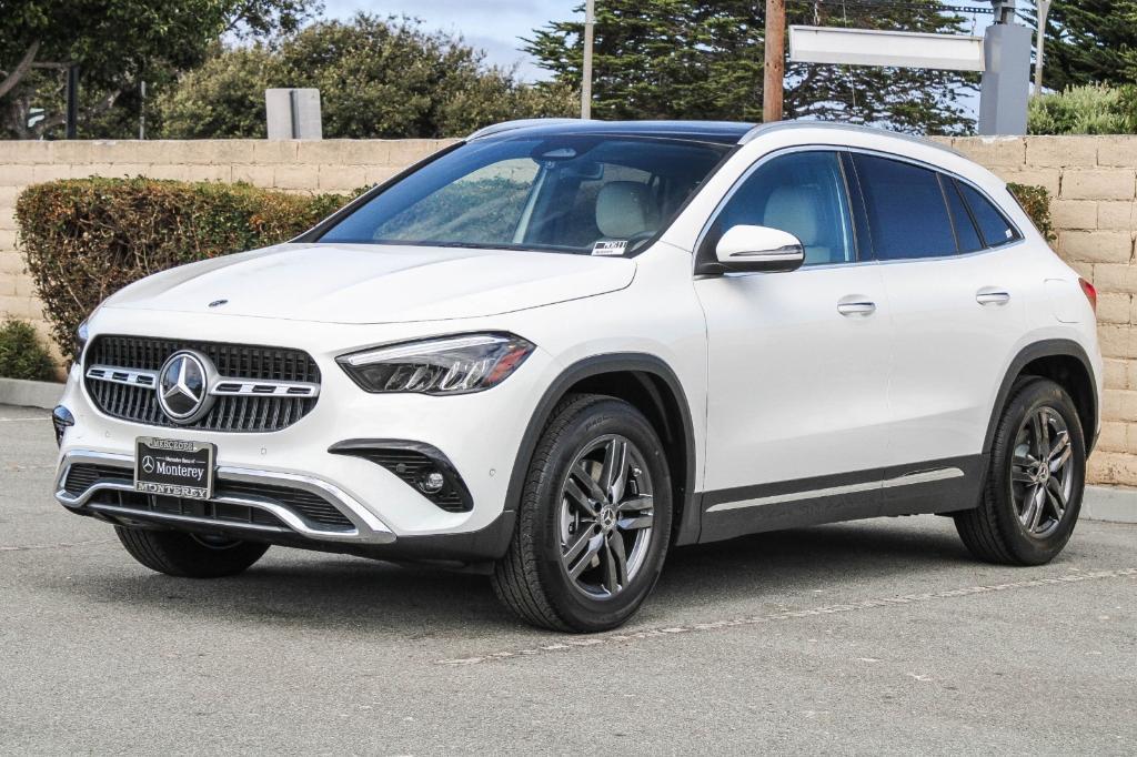 new 2025 Mercedes-Benz GLA 250 car, priced at $45,650