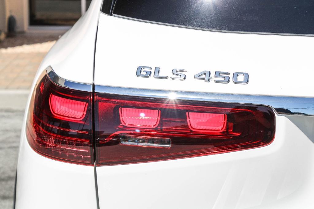 new 2024 Mercedes-Benz GLS 450 car, priced at $90,125