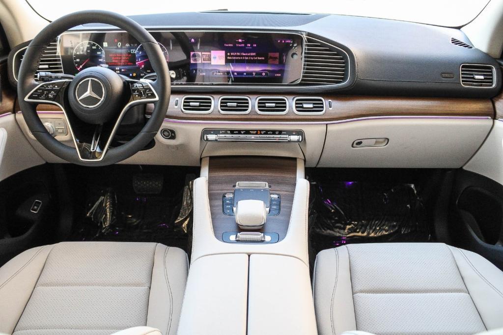 new 2024 Mercedes-Benz GLS 450 car, priced at $90,125