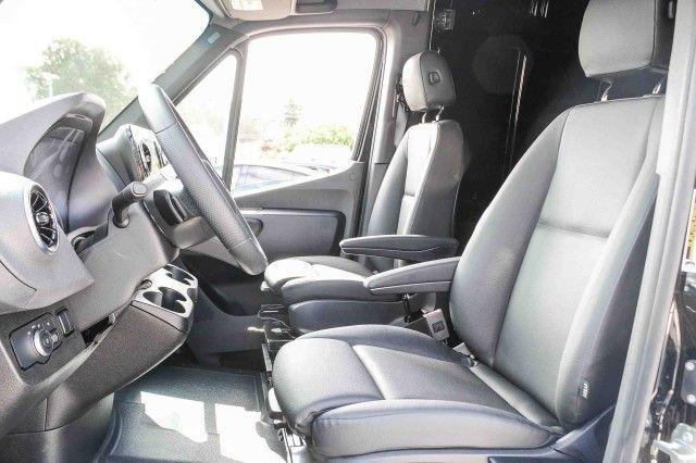 new 2025 Mercedes-Benz Sprinter 2500 car, priced at $72,198