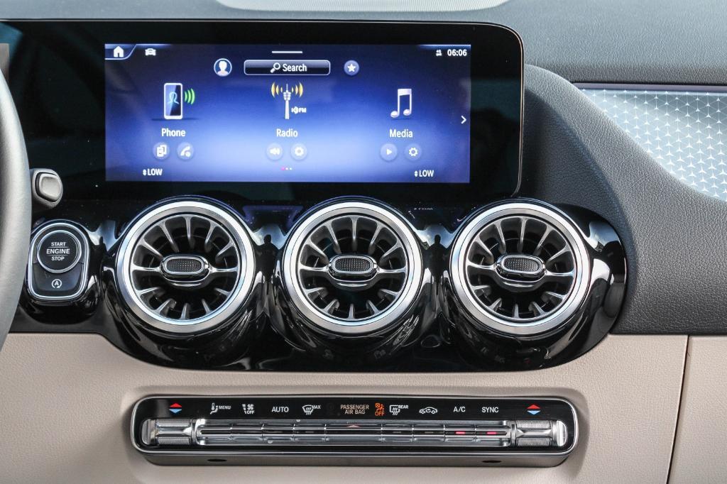 used 2025 Mercedes-Benz GLA 250 car, priced at $44,772
