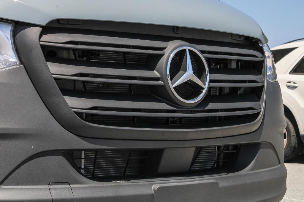 new 2025 Mercedes-Benz Sprinter 2500 car, priced at $58,289
