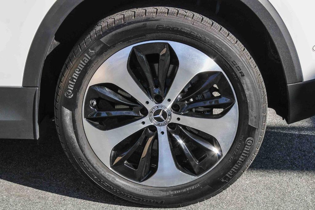 used 2025 Mercedes-Benz GLA 250 car, priced at $39,991