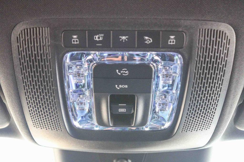 used 2025 Mercedes-Benz GLA 250 car, priced at $39,991