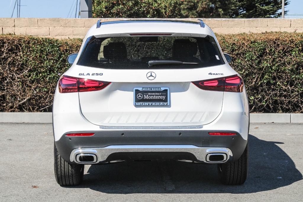 used 2025 Mercedes-Benz GLA 250 car, priced at $38,991
