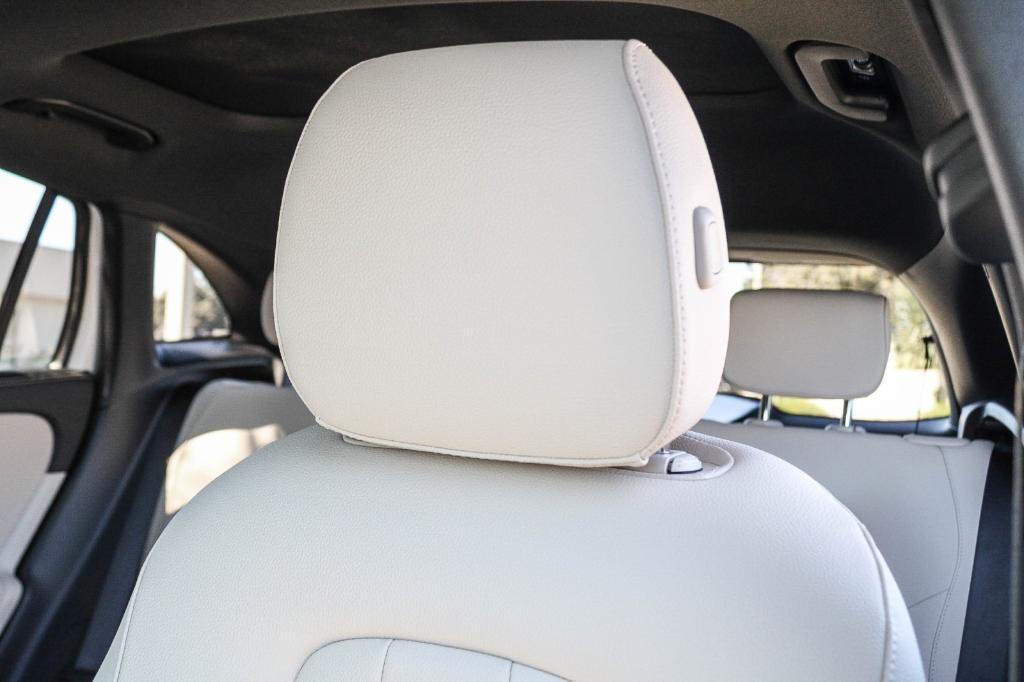 used 2025 Mercedes-Benz GLA 250 car, priced at $38,991